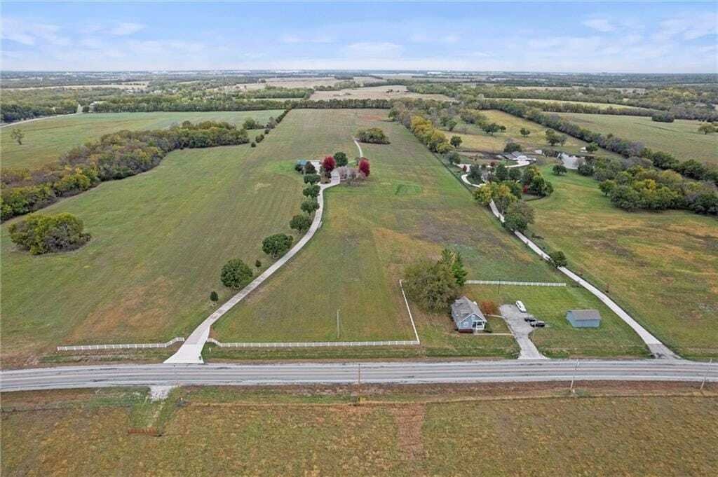 House in Spring Hill, Kansas, United States 2 - 18465225