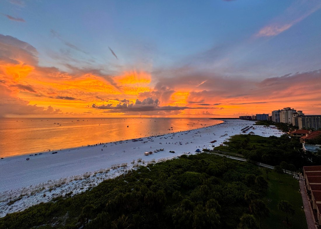 Condo in Marco Island, Florida, United States 5 - 18466424