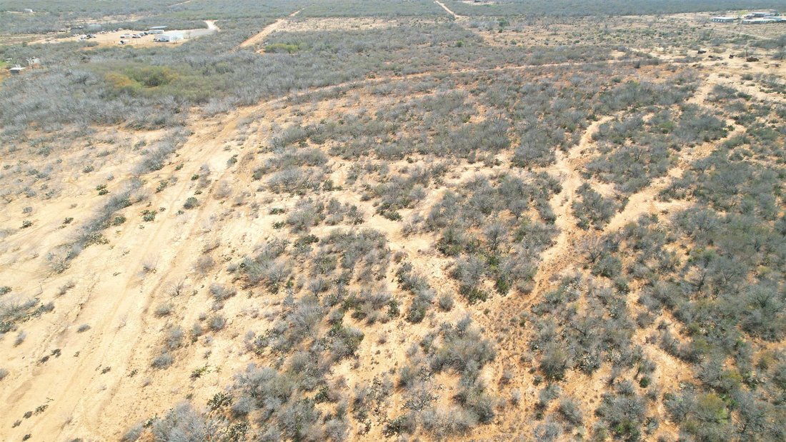 Land in Laredo, Texas, United States 5 - 18468041