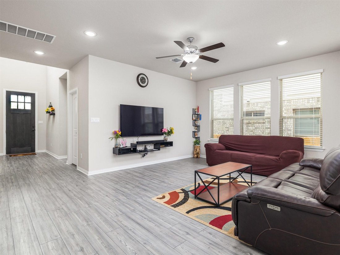 House in Georgetown, Texas, United States 4 - 18459517