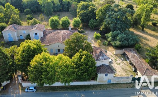 House in Marcellus, Nouvelle-Aquitaine, France 1