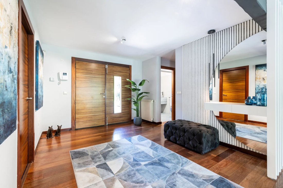 Chalet in Boadilla del Monte, Comunidad de Madrid, Spain 5 - 18457346