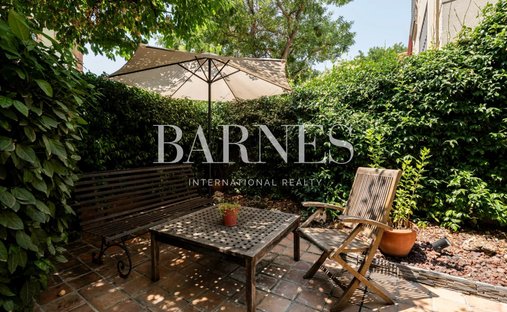 Chalet in Retiro, Madrid, Spain 1