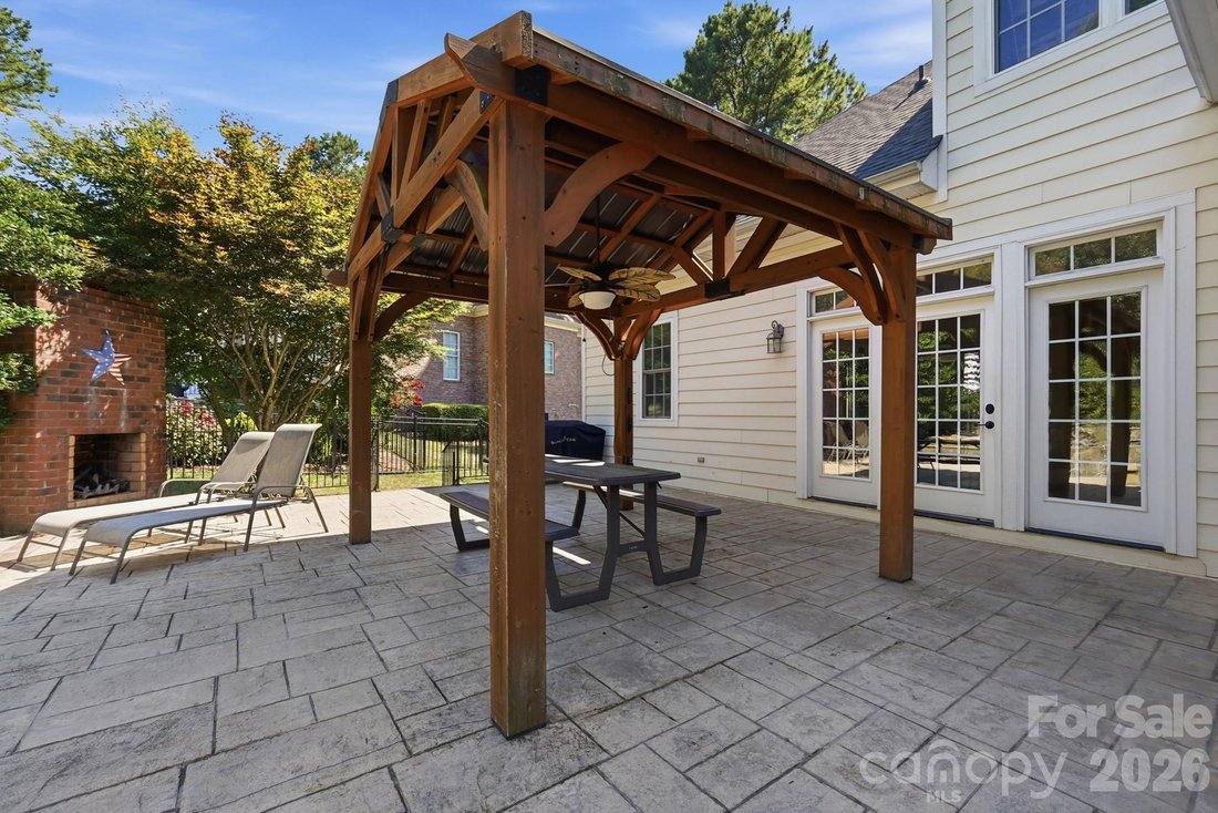 House in Mooresville, North Carolina, United States 3 - 18456377