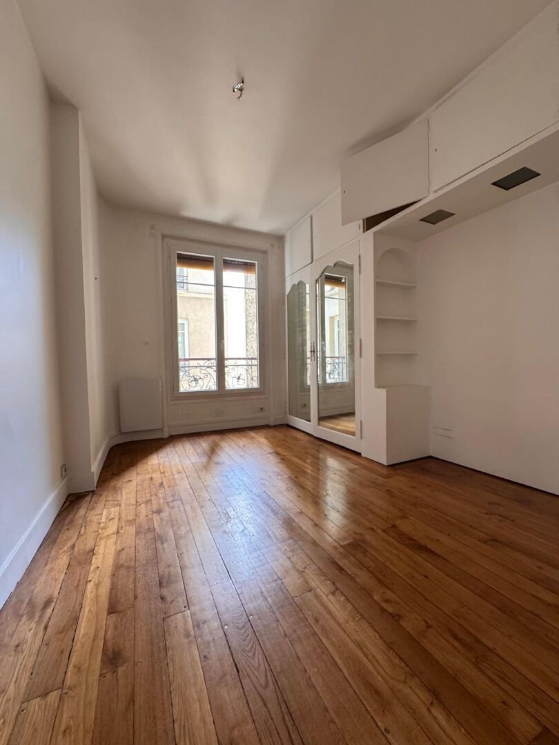 Apartment in Bois de Vincennes, Paris 12e Arrondissement, Paris 2 - 18456811