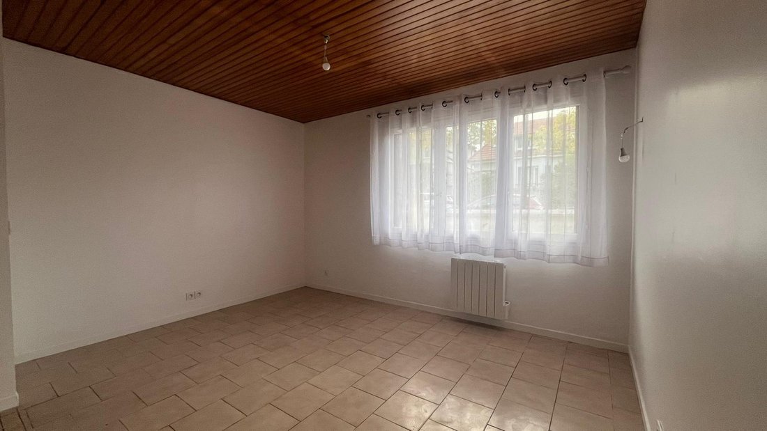 Apartment in Forêt, Saint-Germain-en-Laye, France 3 - 18466131