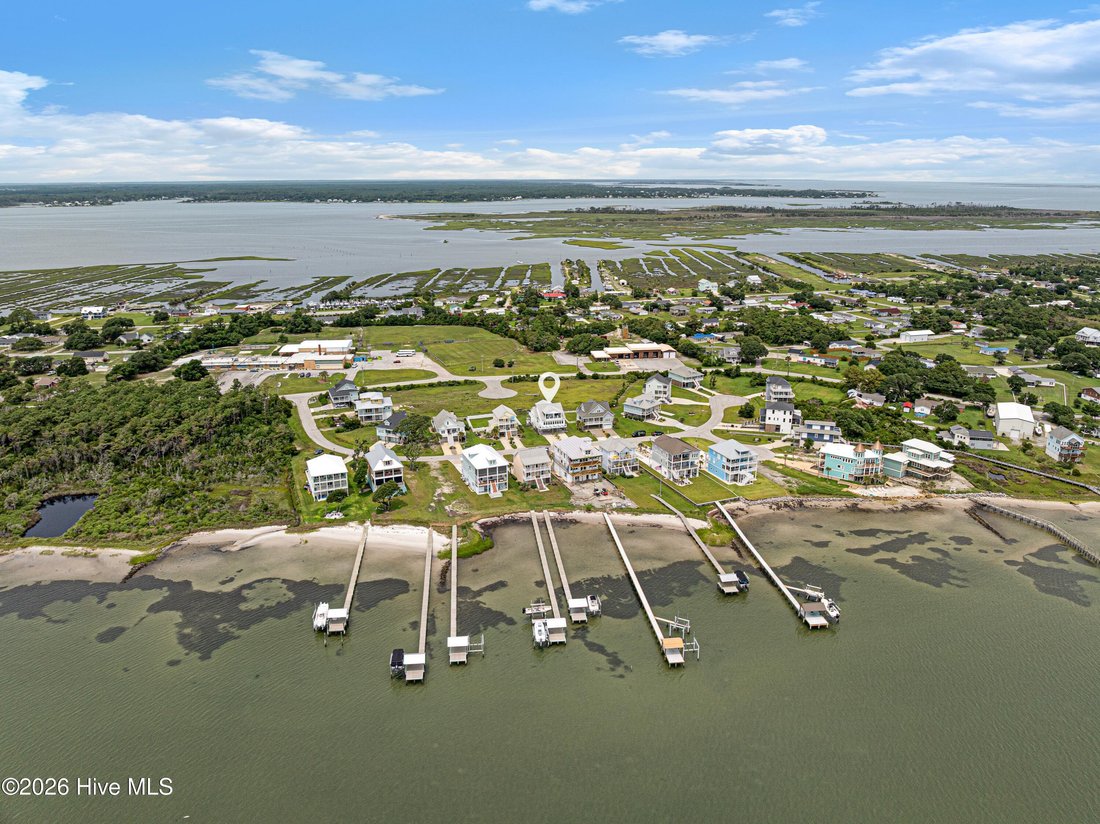 House in Harkers Island, North Carolina, United States 1 - 18456364