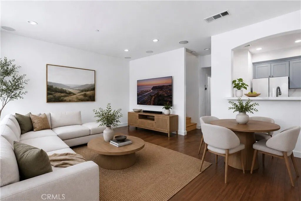 Condo in Irvine, California, United States 2 - 18459020