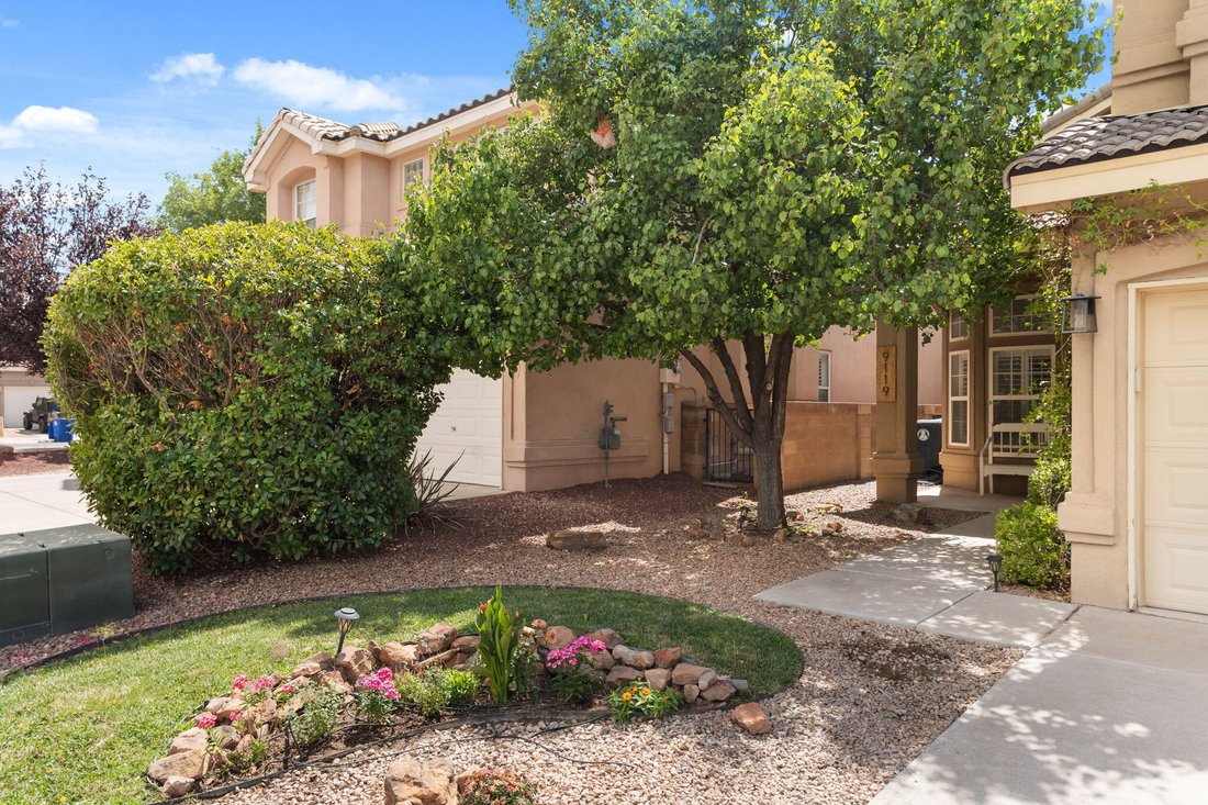 House in Albuquerque, New Mexico, United States 5 - 18463858