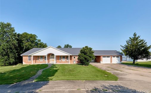 House in Warrenton, Missouri, United States 1