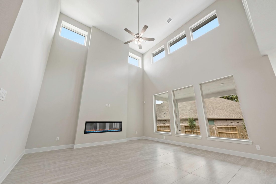 House in Willis, Texas, United States 3 - 17548507