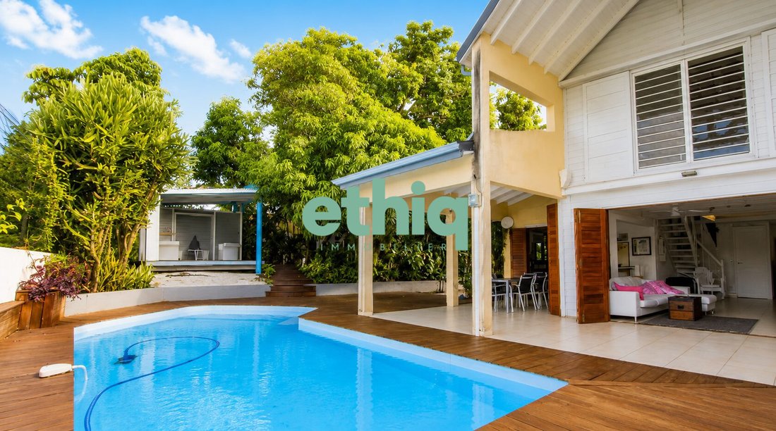 Villa in Le Gosier, Grande-Terre, Guadeloupe 2 - 18465326