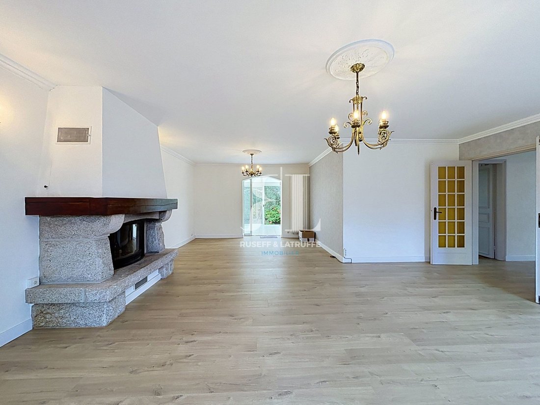 House in Quatre Chemins-Quelisoy, Larmor-Plage, France 2 - 18456824