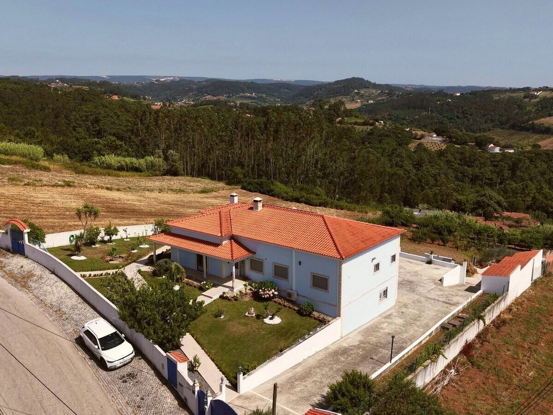 House in Vimeiro, Leiria District, Portugal 2 - 18466479