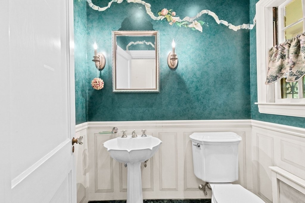 House in Wellesley, Massachusetts, United States 5 - 18457656