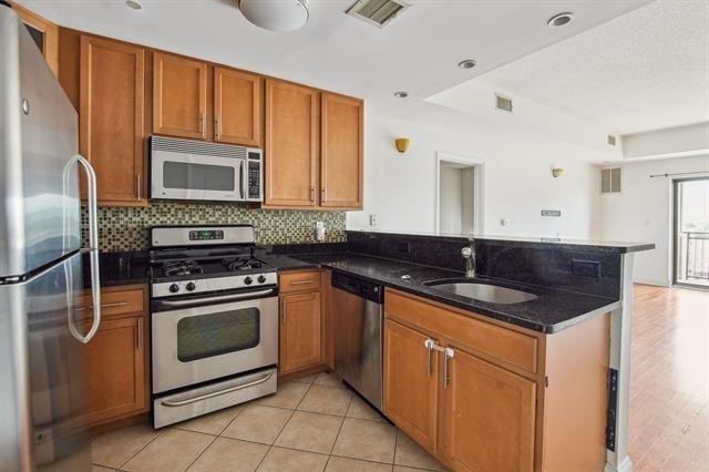 Condo in Union City, New Jersey, United States 4 - 18466612