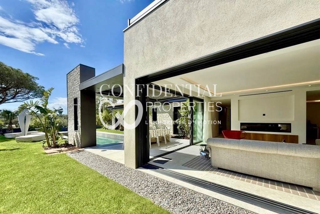 House in Ville-Les Saquedes-Le Bouillonnet, Sainte-Maxime, France 1 - 16834642