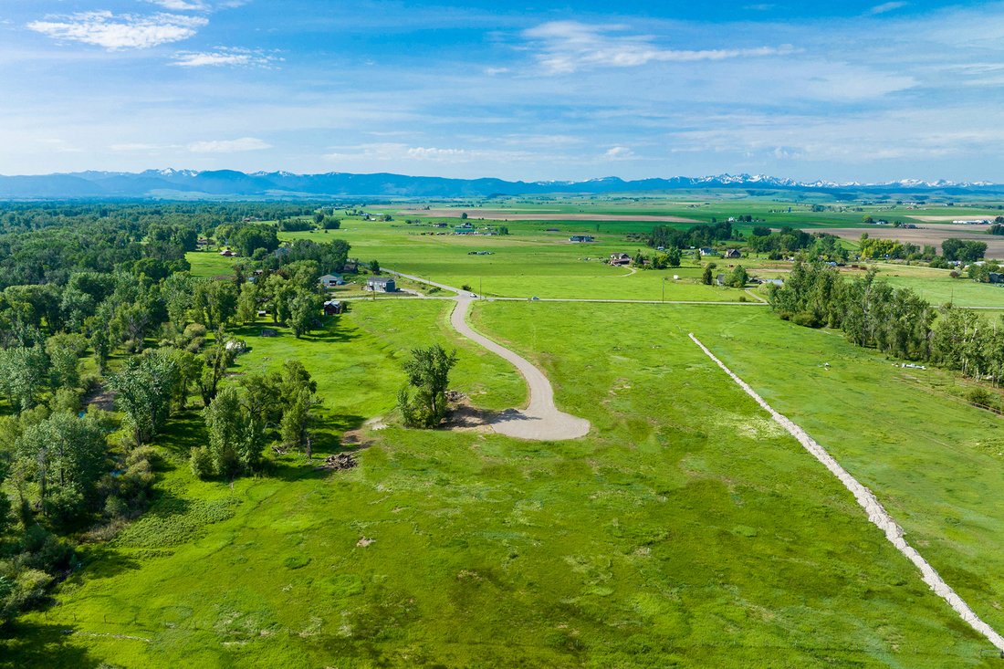 Land in Bozeman, Montana, United States 1 - 18458177