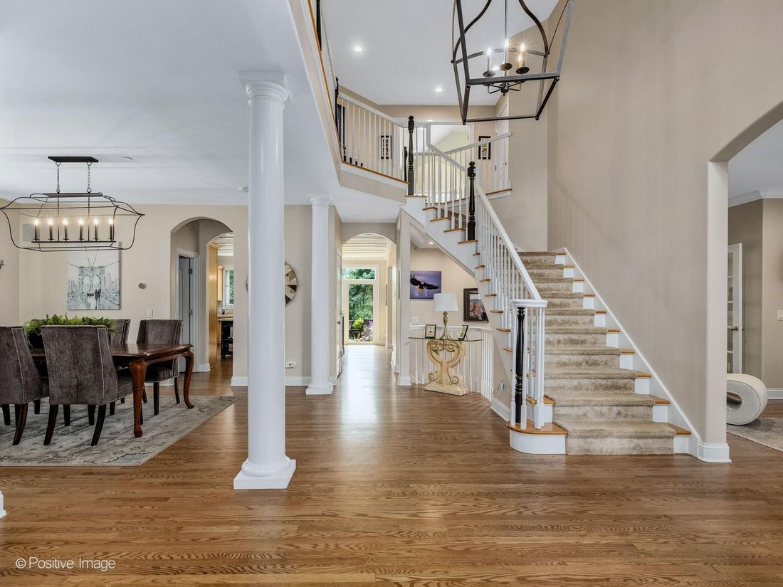 House in Clarendon Hills, Illinois, United States 4 - 18034603