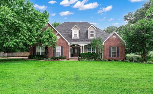 House in Johnson, Arkansas, United States 1