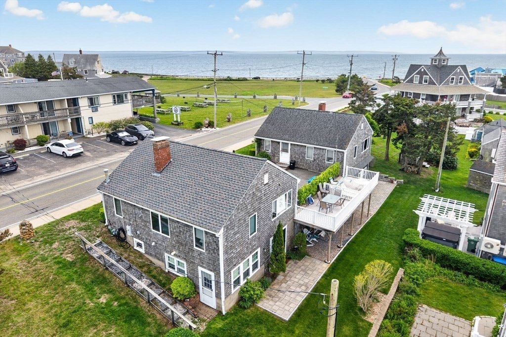 House in Falmouth, Massachusetts, United States 4 - 18034903