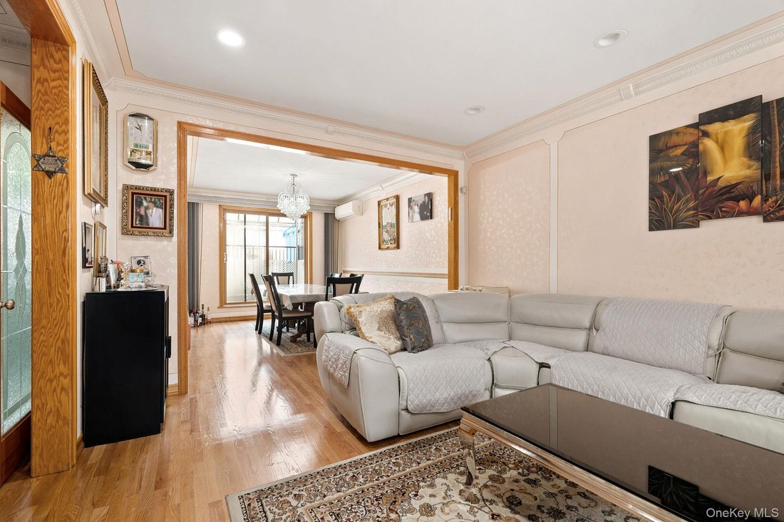 House in New York, New York, United States 2 - 18458651