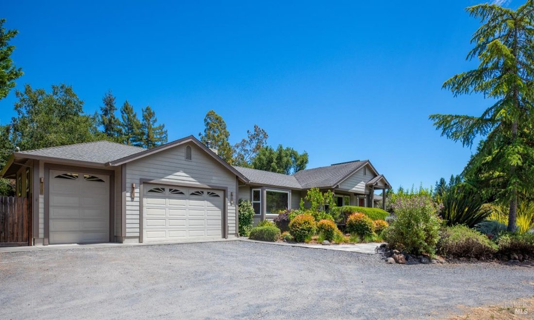 House in Sebastopol, California, United States 4 - 18470775