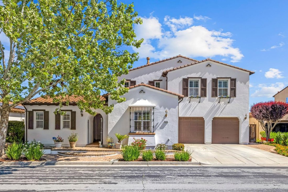 House in Gilroy, California, United States 1 - 18470665