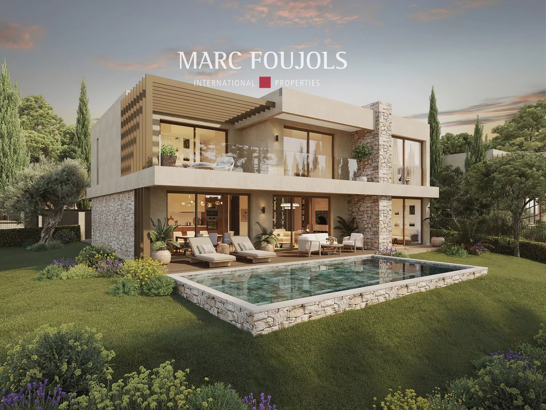 Villa in Mougins, Provence-Alpes-Côte d'Azur, France 1 - 18470934