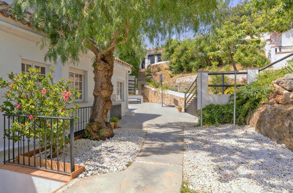 Villa in Marbella, Andalusia, Spain 5 - 18471983