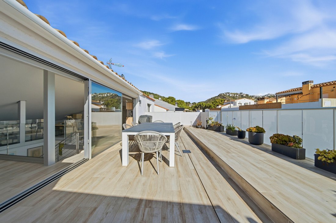 Apartment in Roses, Catalonia, Spain 3 - 18471211