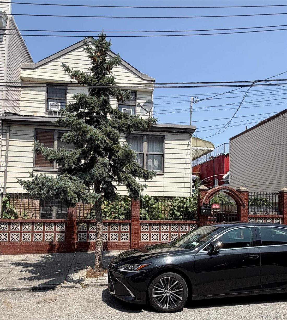 House in New York, New York, United States 1 - 18470457