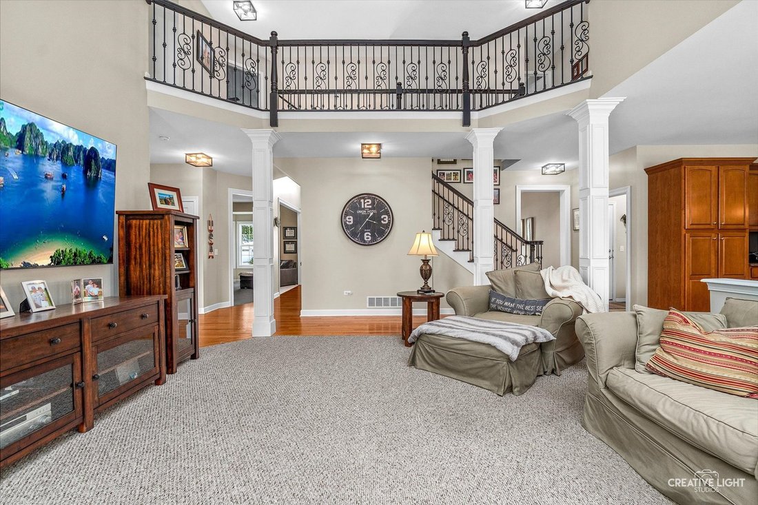 House in Oswego, Illinois, United States 4 - 18470388