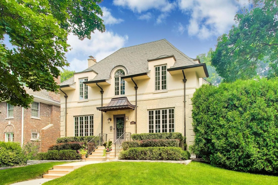 House in Wilmette, Illinois, United States 1 - 18471326