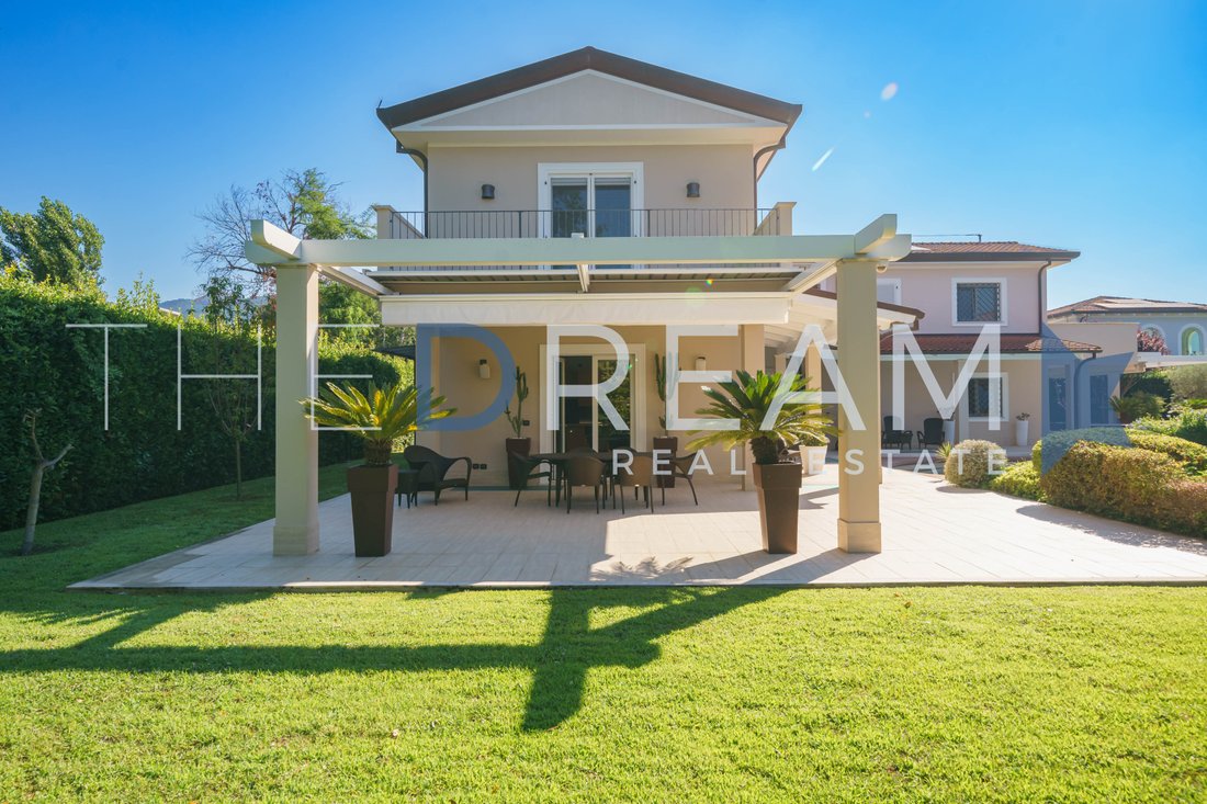 Villa in Center, Forte dei Marmi, Tuscany 5 - 18472408