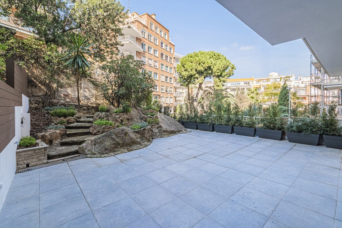 Apartment in Ciutat Vella, Barcelona, Spain 5 - 18472577