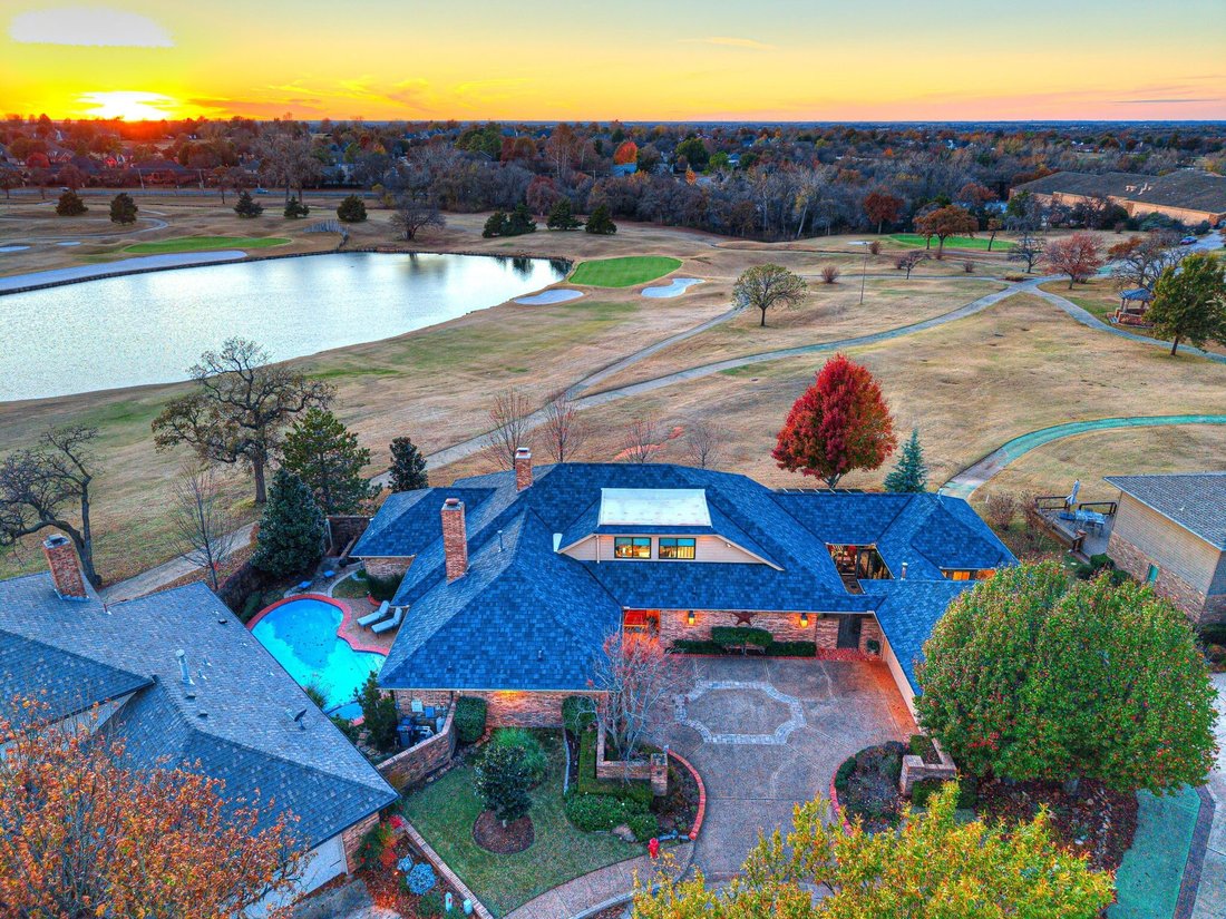 Edmond, Oklahoma, United States 3 - 18472447
