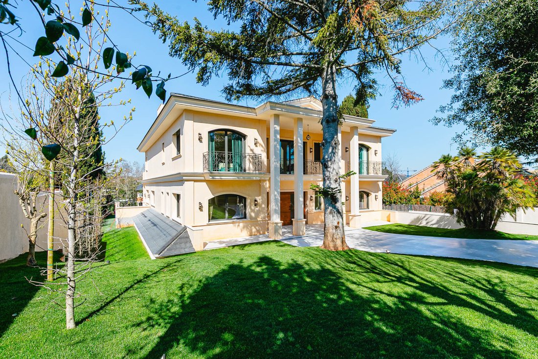 House in Sant Cugat del Valles, Catalonia, Spain 3 - 18472563