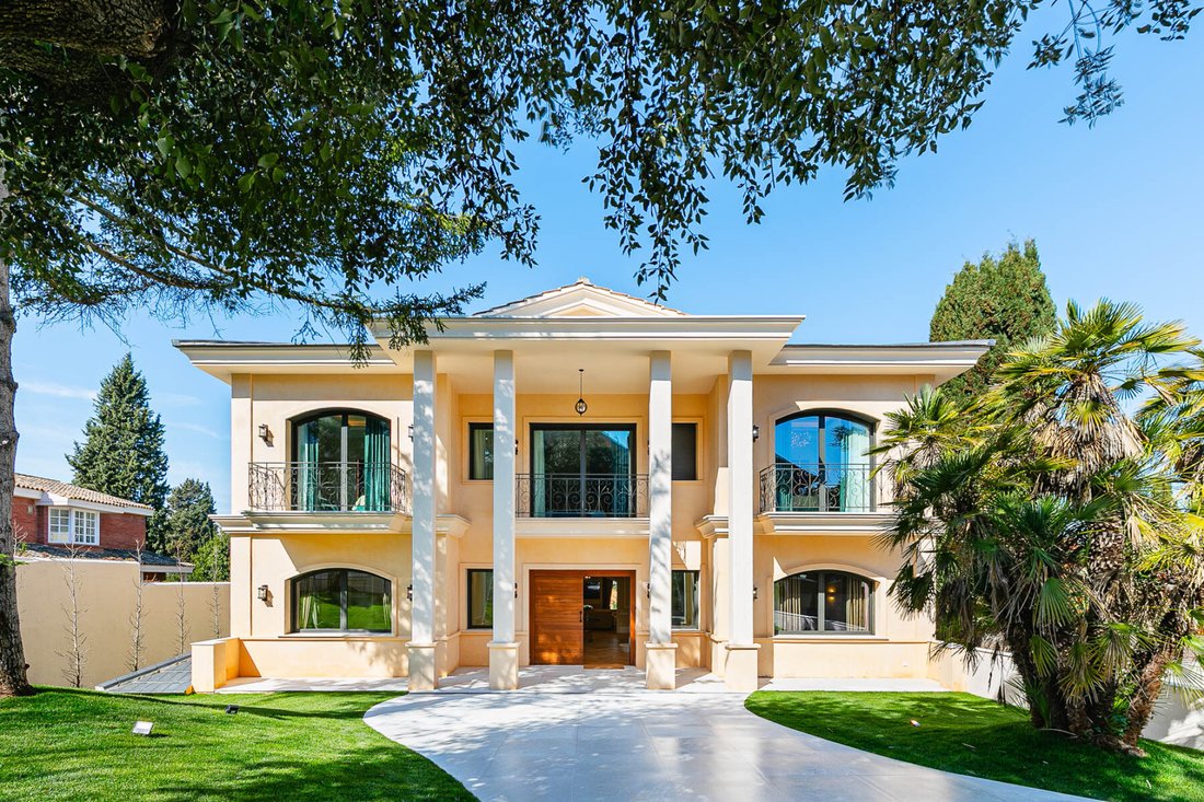 House in Sant Cugat del Valles, Catalonia, Spain 4 - 18472563