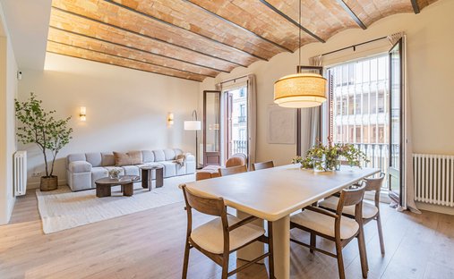 Apartment in Eixample, Barcelona, Spain 1