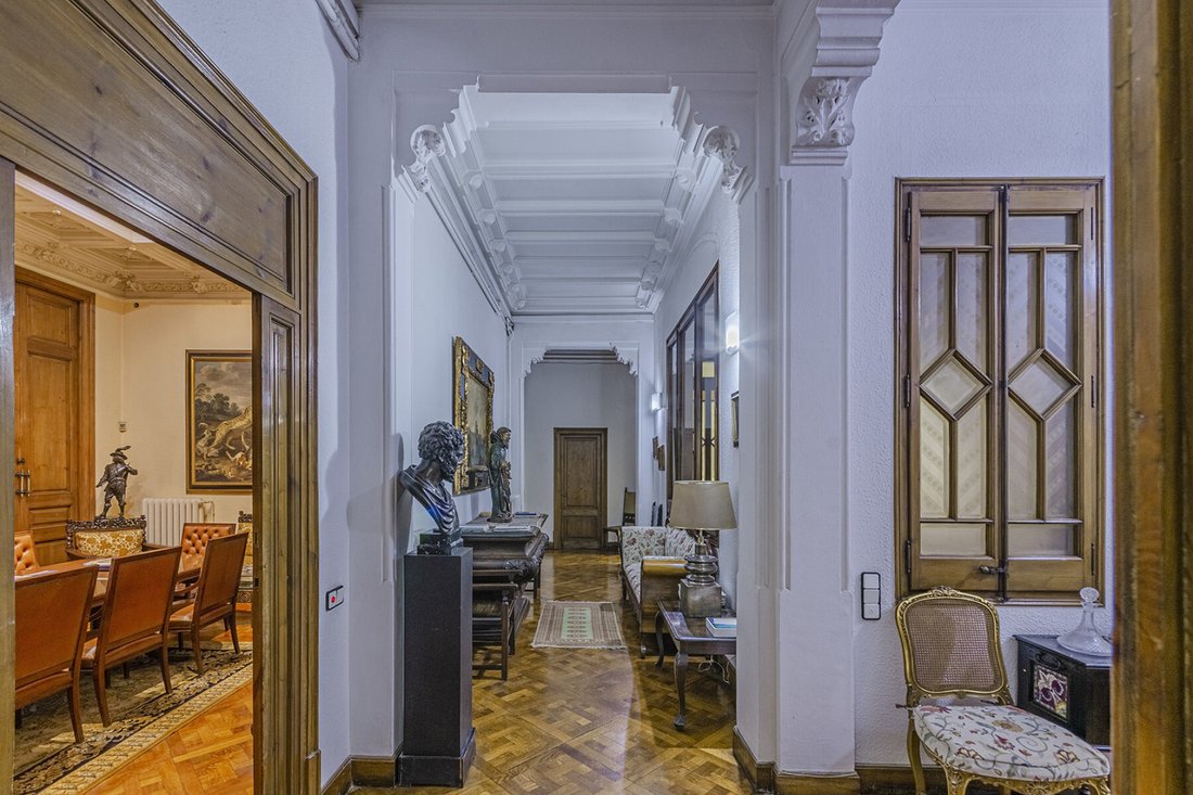 Apartment in Eixample, Barcelona, Spain 5 - 18472470