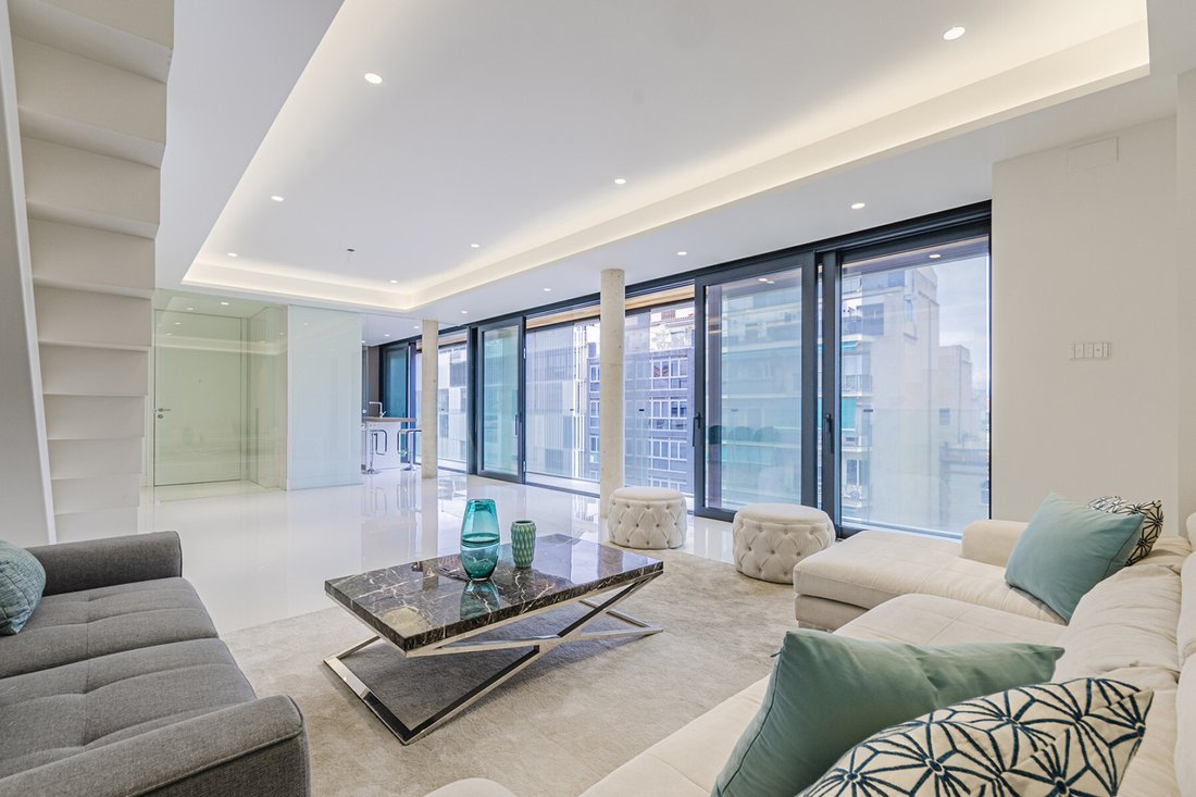 Apartment in Sarrià-Sant Gervasi, Barcelona, Spain 4 - 18472569