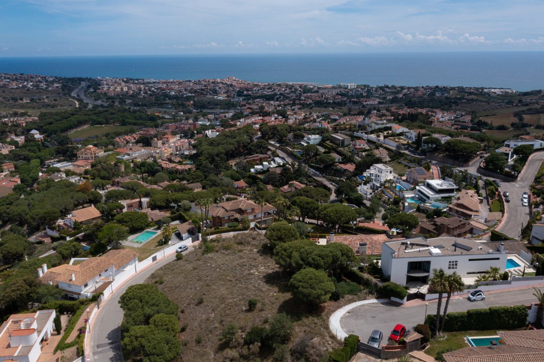 Land in Alella, Catalonia, Spain 5 - 18472528