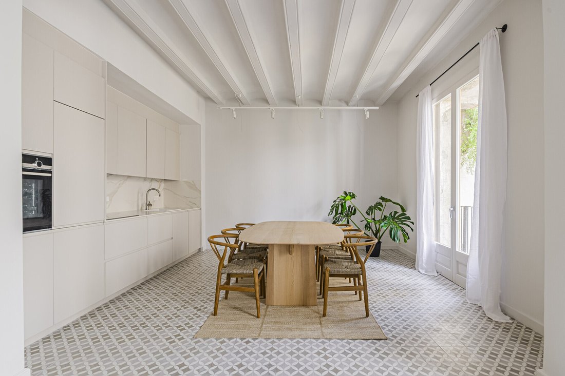 Apartment in Ciutat Vella, Barcelona, Spain 5 - 18472687