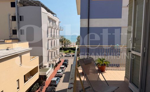 Appartamento a Roseto degli Abruzzi, Abruzzo, Italia 1