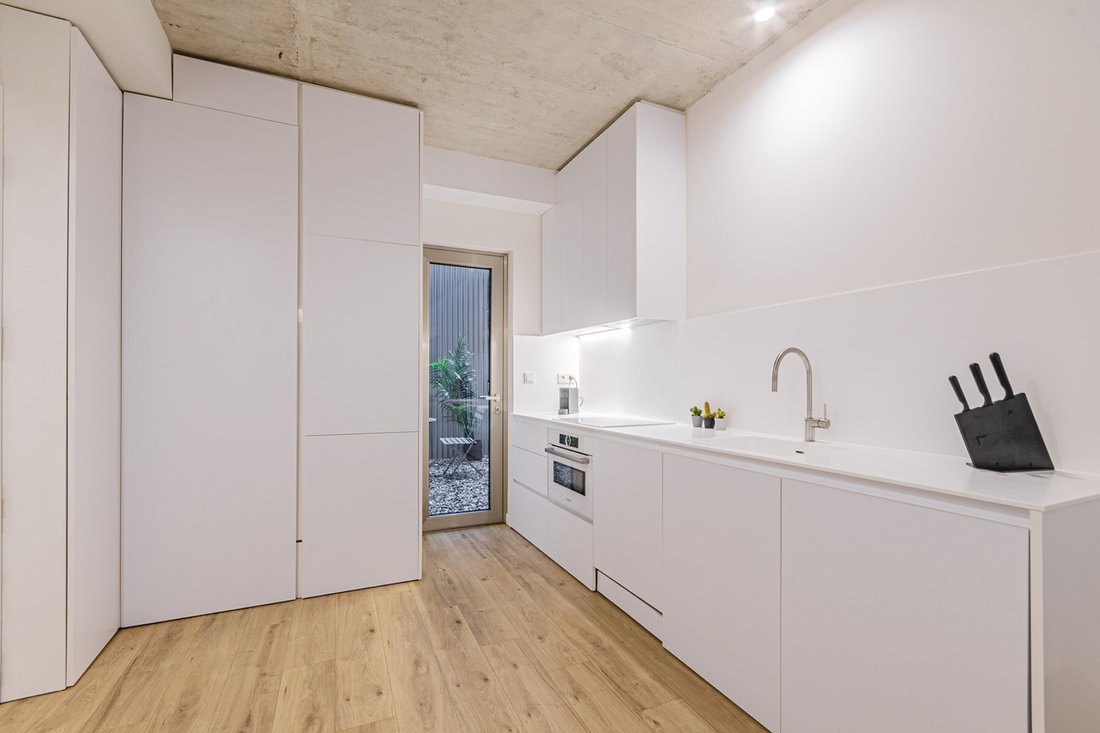 Apartment in Ciutat Vella, Barcelona, Spain 2 - 18472815