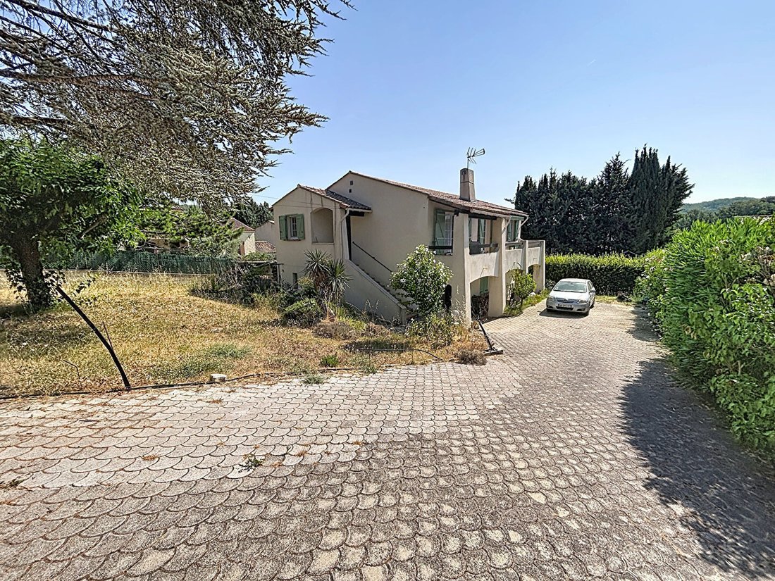 House in Bouc-Bel-Air, Provence-Alpes-Côte d'Azur, France 4 - 18472697