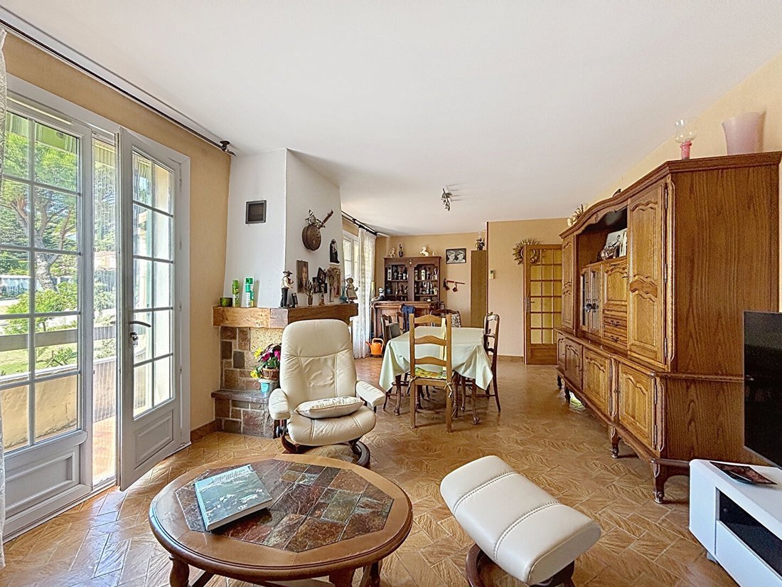 House in Bouc-Bel-Air, Provence-Alpes-Côte d'Azur, France 5 - 18472697