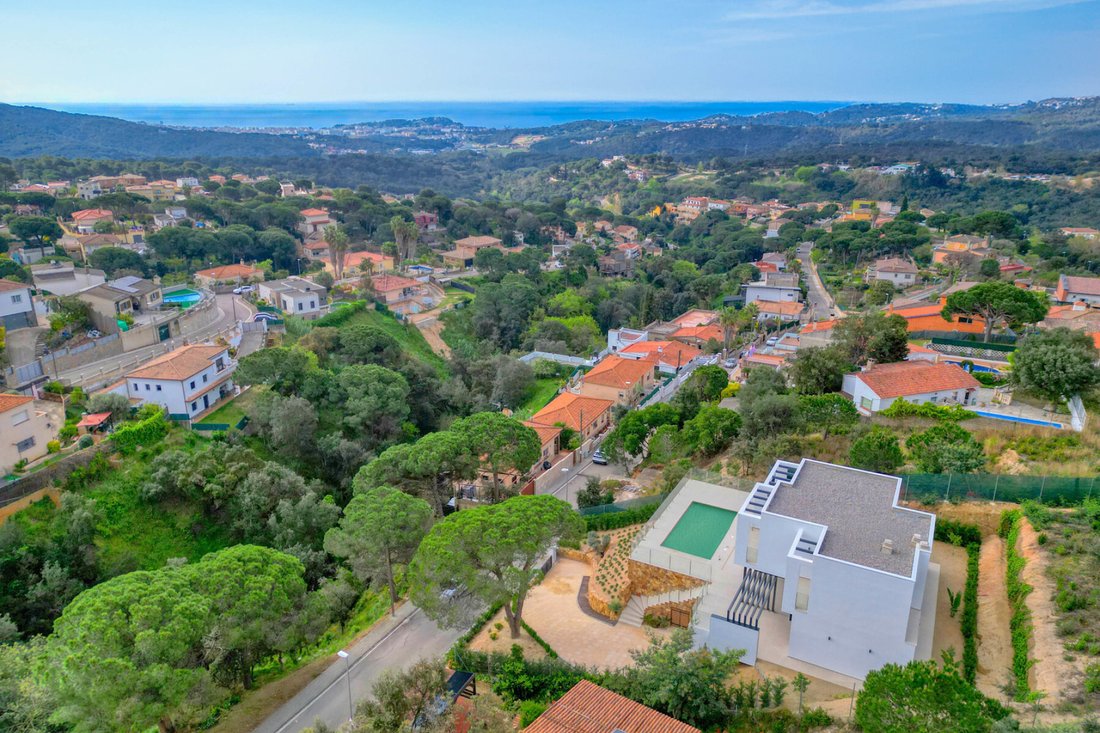 House in Lloret de Mar, Catalonia, Spain 5 - 18472732