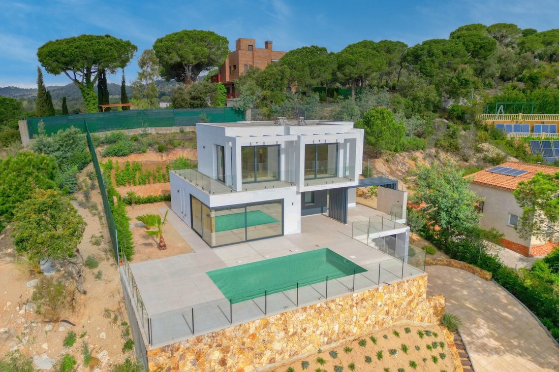 House in Lloret de Mar, Catalonia, Spain 3 - 18472732